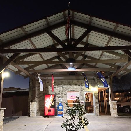 טמפל Ranch House Inn & Suites מראה חיצוני תמונה