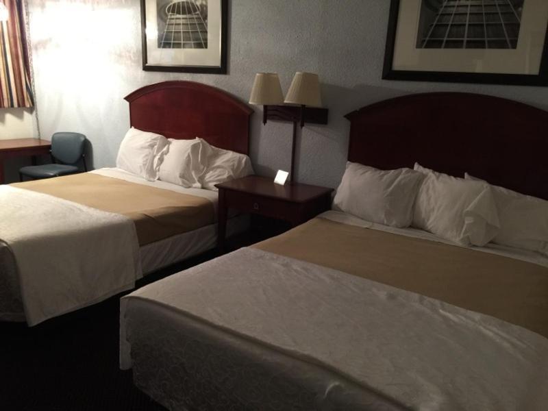 טמפל Ranch House Inn & Suites חדר תמונה