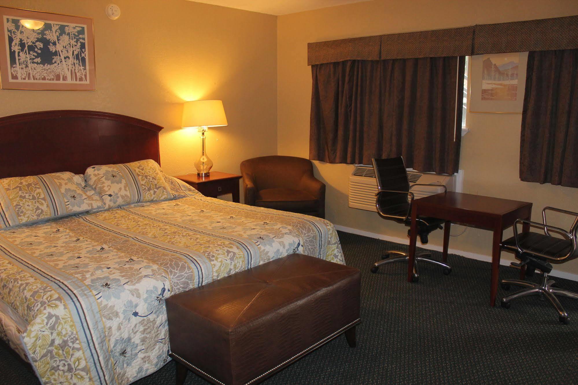 טמפל Ranch House Inn & Suites מראה חיצוני תמונה
